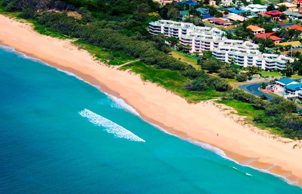 Surfside On The Beach Buddina Exterior photo